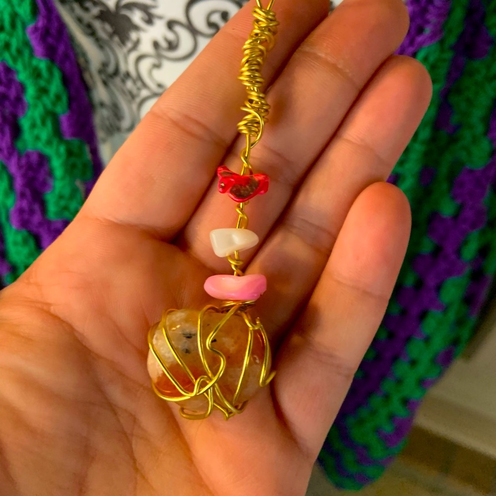Wire wrapped sun stone pendant necklace new handmade